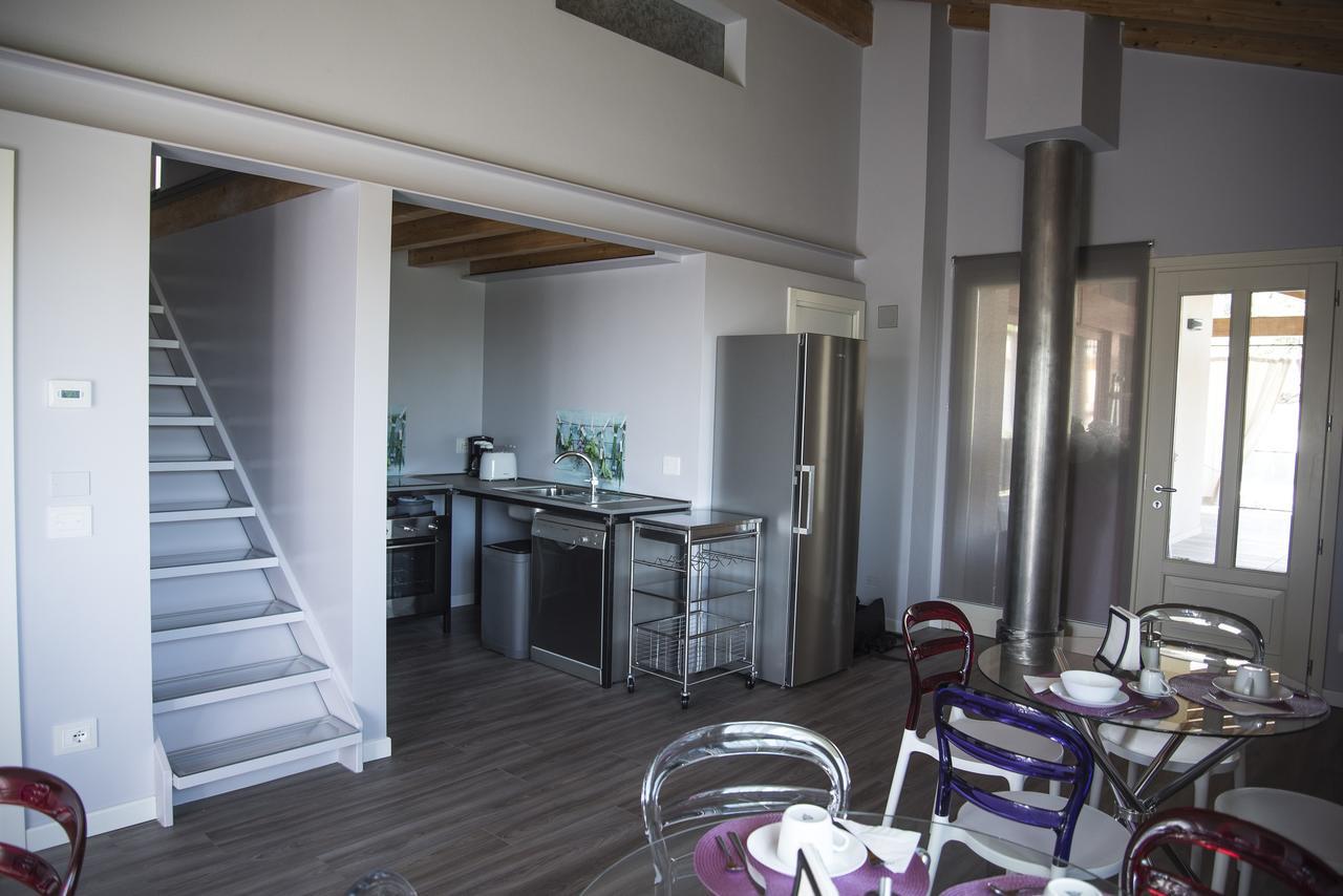 Michela Bb & Relais Bed & Breakfast Lonato Exterior photo